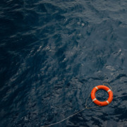 Life saver on the ocean as an analogy for surviving data volume
